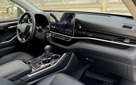 Toyota Highlander, 2026 год, 5 180 000 рублей, 28 фотография