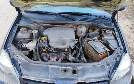 Renault Symbol I, 2007 год, 200 000 рублей, 8 фотография