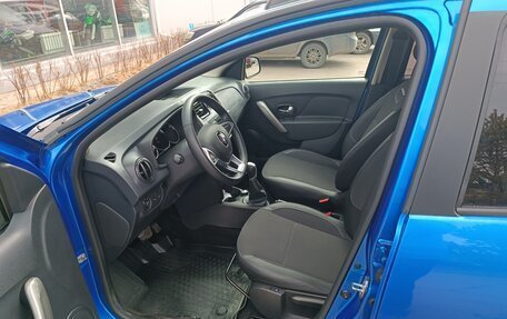 Renault Sandero II рестайлинг, 2022 год, 1 560 000 рублей, 6 фотография