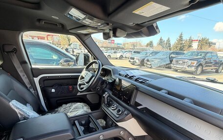 Land Rover Defender II, 2023 год, 10 550 000 рублей, 6 фотография