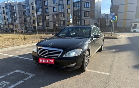 Mercedes-Benz S-Класс, 2008 год, 1 100 000 рублей, 1 фотография