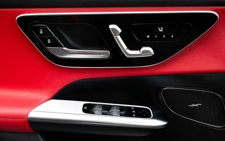 Mercedes-Benz GLC, 2024 год, 8 500 000 рублей, 13 фотография