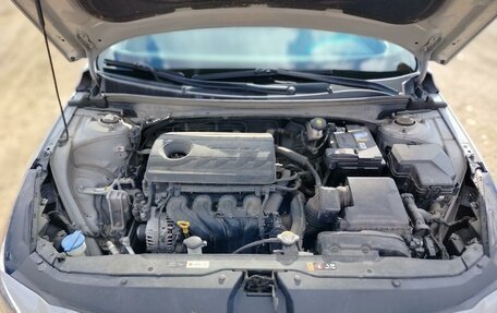 Hyundai Elantra, 2021 год, 2 100 000 рублей, 29 фотография