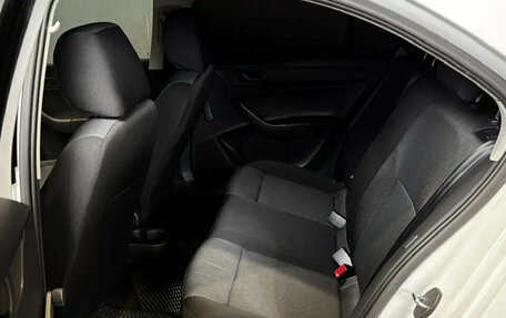 Skoda Rapid I, 2016 год, 920 000 рублей, 8 фотография