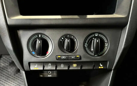 Skoda Rapid I, 2016 год, 920 000 рублей, 17 фотография