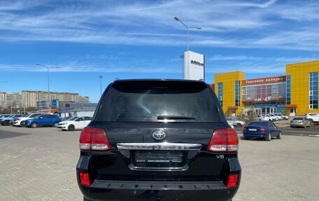 Toyota Land Cruiser 200, 2011 год, 2 980 000 рублей, 6 фотография