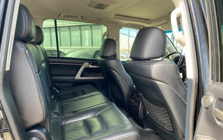 Toyota Land Cruiser 200, 2011 год, 2 980 000 рублей, 12 фотография