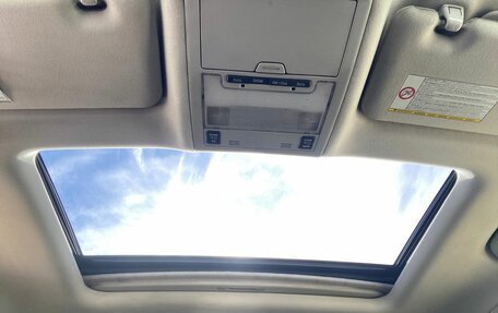 Toyota Land Cruiser 200, 2011 год, 2 980 000 рублей, 34 фотография