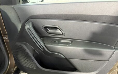 Renault Duster, 2021 год, 1 995 000 рублей, 19 фотография