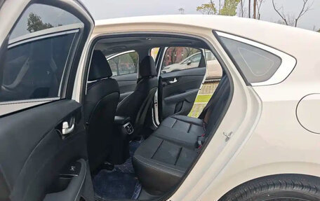 KIA K3, 2022 год, 1 450 000 рублей, 7 фотография