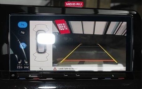 Volkswagen Golf VIII, 2023 год, 2 150 000 рублей, 14 фотография