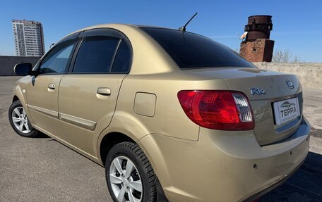 KIA Rio II, 2010 год, 6 фотография