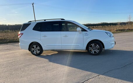 SsangYong Stavic, 2014 год, 1 550 000 рублей, 4 фотография