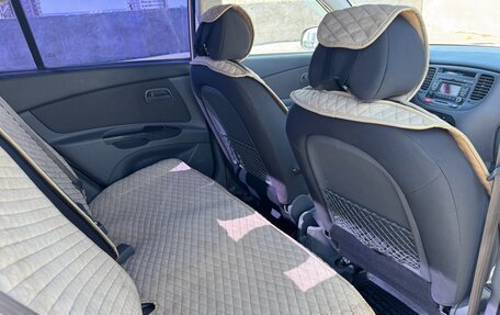 KIA Rio II, 2010 год, 13 фотография