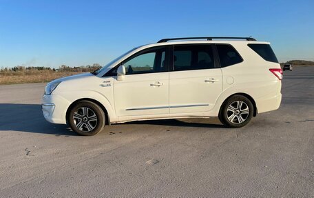 SsangYong Stavic, 2014 год, 1 550 000 рублей, 8 фотография