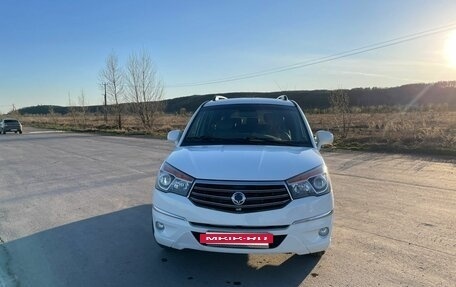 SsangYong Stavic, 2014 год, 1 550 000 рублей, 2 фотография