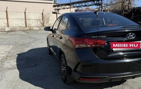 Hyundai Solaris II рестайлинг, 2021 год, 4 фотография