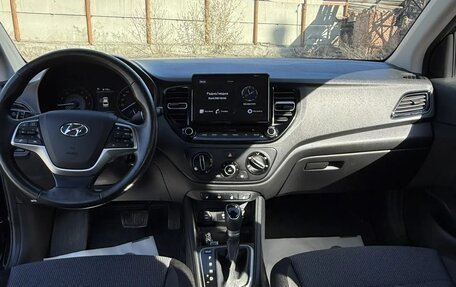 Hyundai Solaris II рестайлинг, 2021 год, 10 фотография