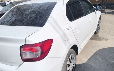 Renault Logan II, 2020 год, 750 000 рублей, 5 фотография