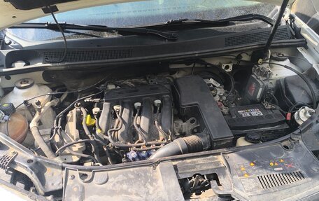 Renault Logan II, 2020 год, 750 000 рублей, 6 фотография