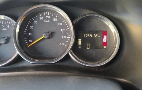 Renault Logan II, 2020 год, 750 000 рублей, 7 фотография