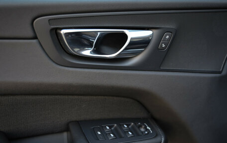 Volvo XC60 II, 2018 год, 3 599 000 рублей, 17 фотография