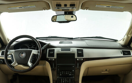 Cadillac Escalade III, 2008 год, 1 490 000 рублей, 7 фотография