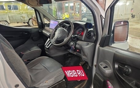 Nissan NV200, 2011 год, 880 000 рублей, 8 фотография