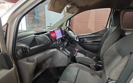 Nissan NV200, 2011 год, 880 000 рублей, 10 фотография