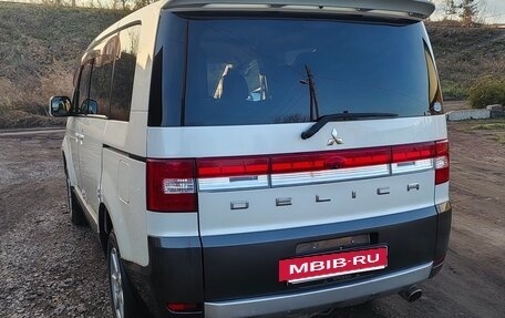 Mitsubishi Delica D:5 I, 2009 год, 1 700 000 рублей, 4 фотография