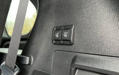 Toyota Sequoia, 2023 год, 11 499 000 рублей, 37 фотография