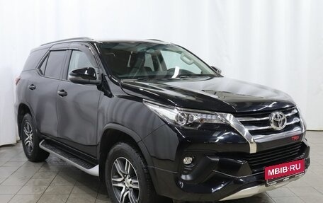 Toyota Fortuner II, 2019 год, 3 949 000 рублей, 3 фотография