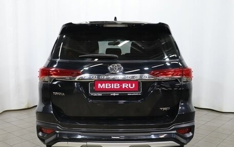 Toyota Fortuner II, 2019 год, 3 949 000 рублей, 5 фотография