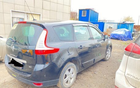 Renault Scenic III, 2011 год, 870 000 рублей, 8 фотография