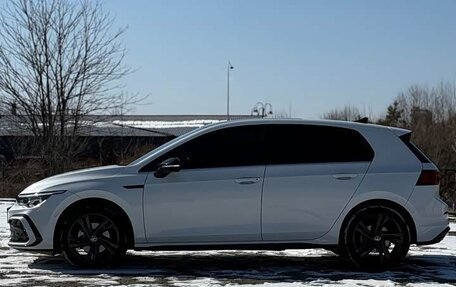 Volkswagen Golf VIII, 2022 год, 1 950 999 рублей, 6 фотография