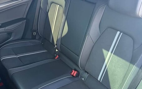 Volkswagen Golf VIII, 2022 год, 1 950 999 рублей, 27 фотография