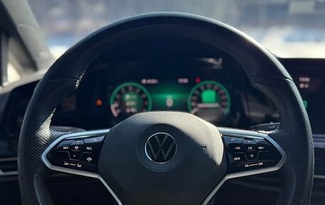 Volkswagen Golf VIII, 2022 год, 1 950 999 рублей, 25 фотография