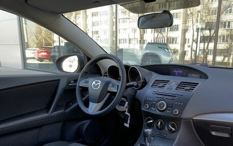 Mazda 3, 2012 год, 950 000 рублей, 10 фотография