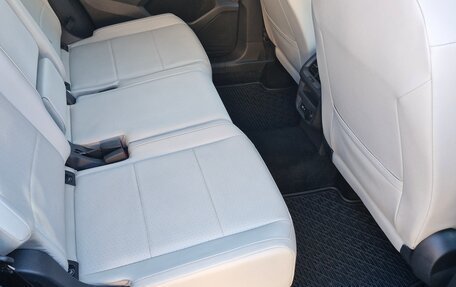 Volkswagen Tiguan II, 2021 год, 3 300 000 рублей, 9 фотография