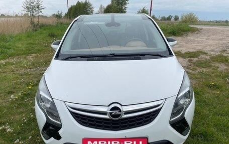 Opel Zafira C рестайлинг, 2013 год, 1 499 000 рублей, 3 фотография