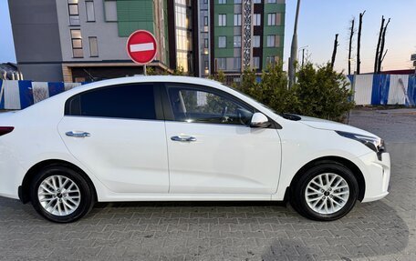 KIA Rio IV, 2021 год, 1 950 000 рублей, 16 фотография