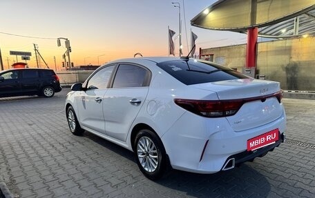 KIA Rio IV, 2021 год, 1 950 000 рублей, 14 фотография