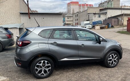Renault Kaptur I рестайлинг, 2020 год, 1 890 000 рублей, 3 фотография