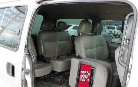 Hyundai Starex I рестайлинг, 2007 год, 949 000 рублей, 15 фотография