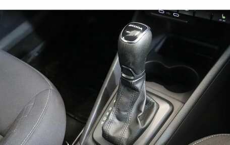 Skoda Rapid II, 2020 год, 1 650 000 рублей, 14 фотография