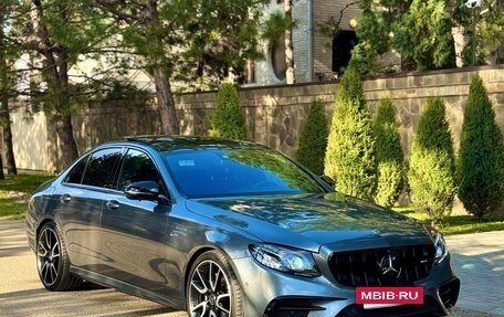 Mercedes-Benz E-Класс AMG, 2018 год, 5 300 000 рублей, 2 фотография