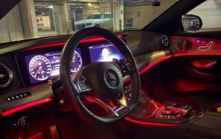 Mercedes-Benz E-Класс AMG, 2018 год, 5 300 000 рублей, 27 фотография