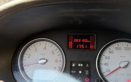 Renault Logan I, 2013 год, 460 000 рублей, 6 фотография