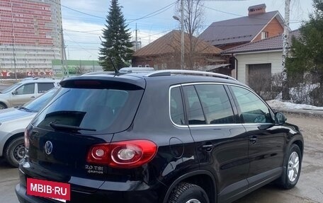 Volkswagen Tiguan I, 2011 год, 1 058 000 рублей, 3 фотография