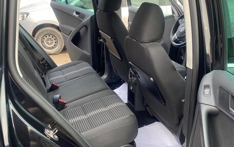 Volkswagen Tiguan I, 2011 год, 1 058 000 рублей, 11 фотография